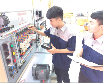  Các Giải Pháp Tiết Kiệm Năng Lượng và Tối Ưu Hóa Sử Dụng Điện Trong Ngành Công Nghiệp